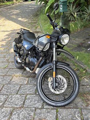 ROYAL ENFIELD HIMALAYAN ROYAL ENFIELD HIMALAYAN